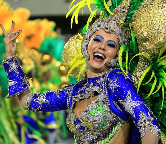Карнавалите, които непременно трябва да посетите Карнавали-2018-Рио-де-Жанейро