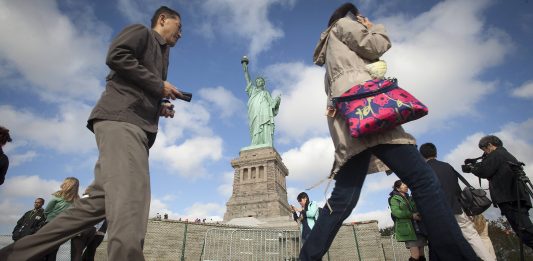 Топ 10 на вредните съвети към туристите