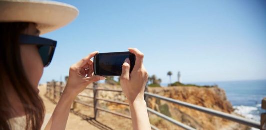 Съвети за сигурност при разплащане с карти в чужбина