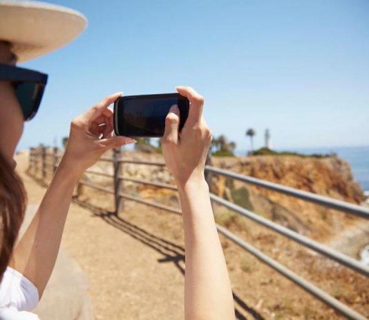 Съвети за сигурност при разплащане с карти в чужбина